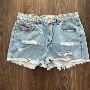 Forever 21 size 27 jean shorts, embroidered American flag